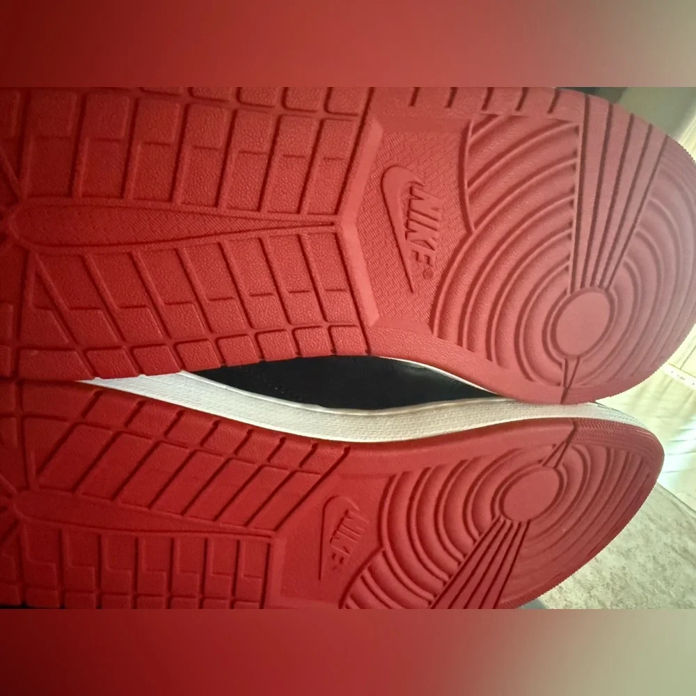 Air Jordan Access AO1329-023 Black / University Red / White